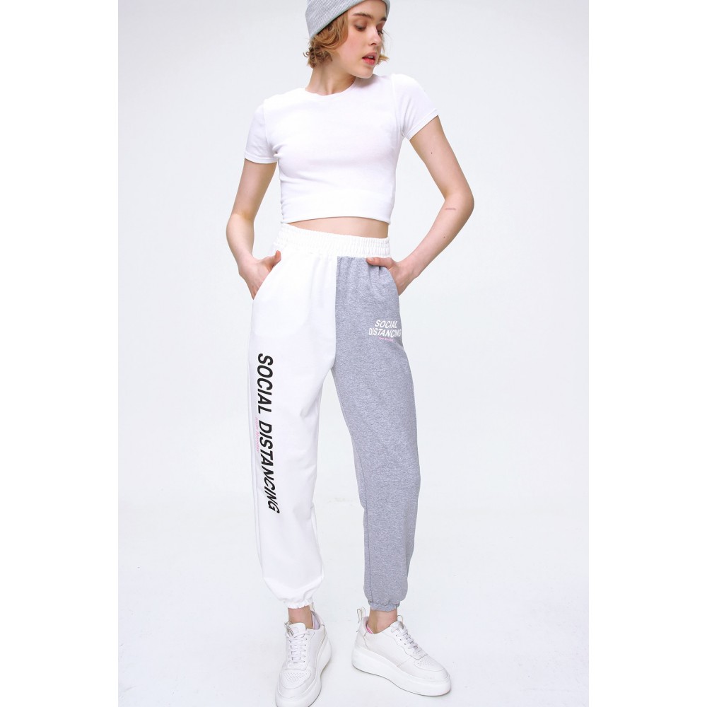 Women’s Gray Color Block Letter Printed Sweatpants