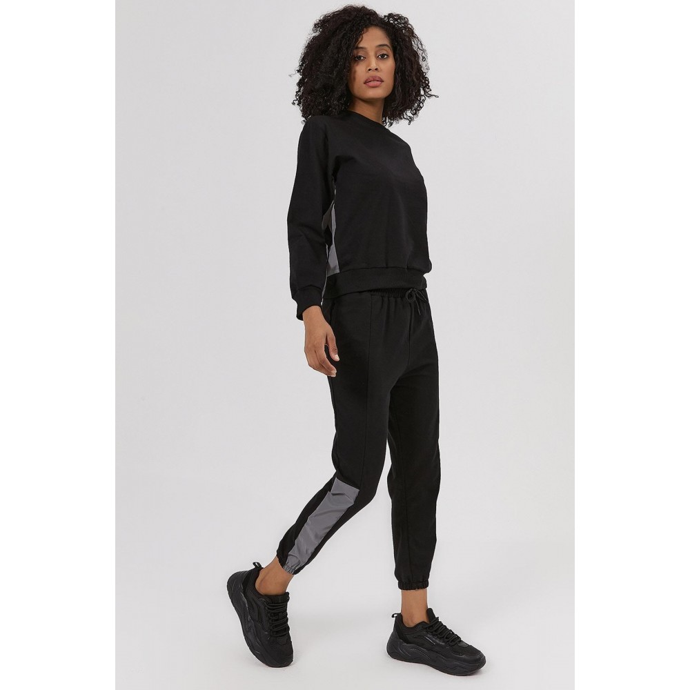 Women’s Black Reflective Knitted Tracksuit