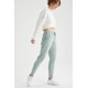 Women Relax Fit Jogger Sweatpants With Pockets and Waist Laced