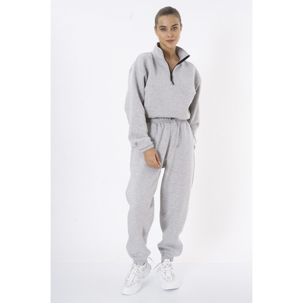 Women Embroidery Detailed Knitted Jogging suits